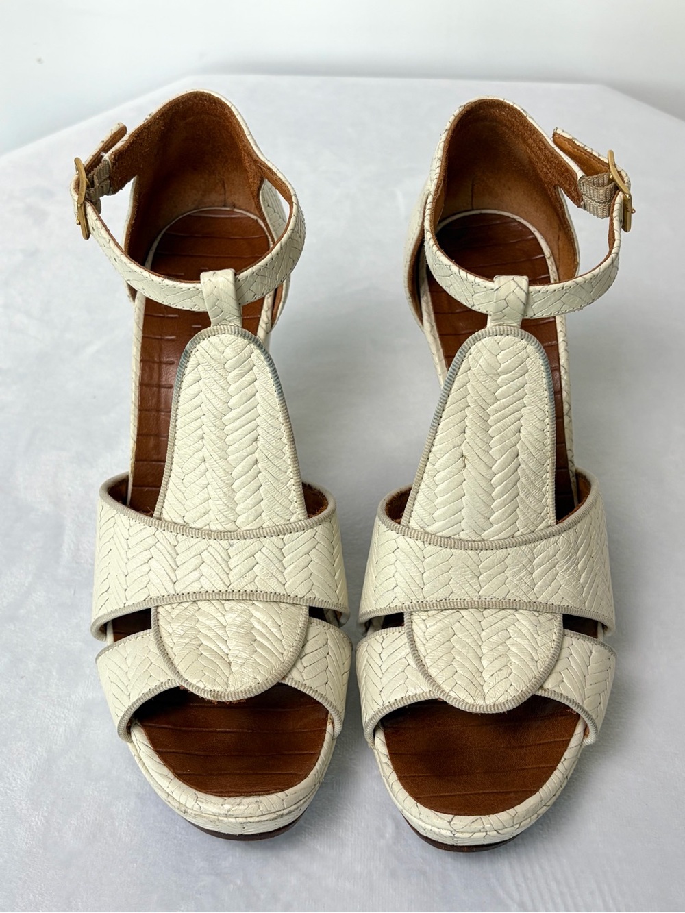 Chie Mihara Braided Leather T-Strap Heels, Cream, 36, EUC - Picture 3 of 12